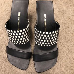 UN United Nude cut out block heels